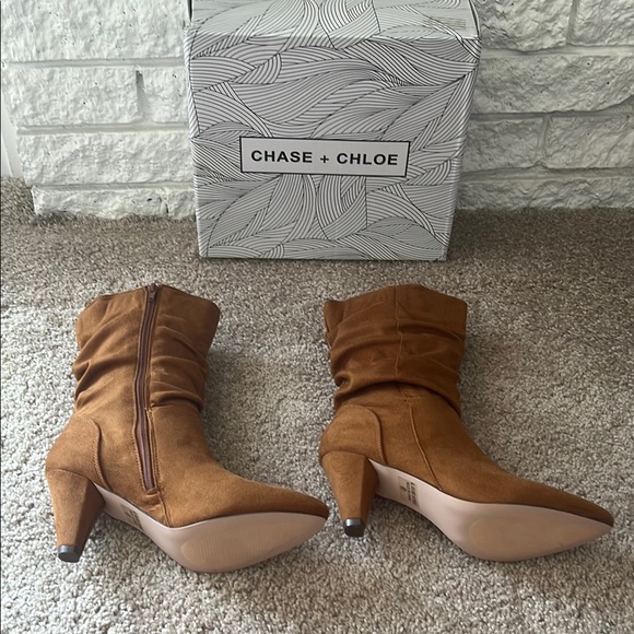 Chase + Chloe Women's Brown Heeled Boots - Picture 6 of 9